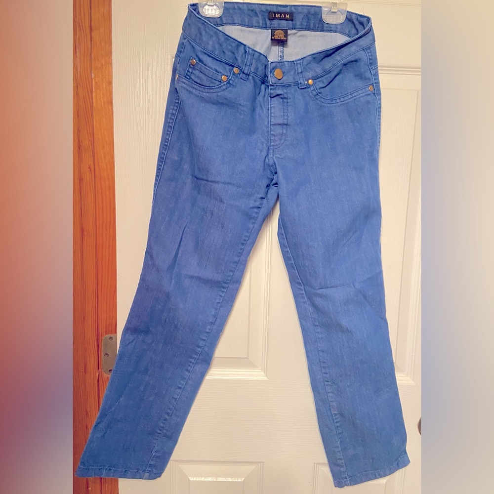 Iman XS Short Classic Blue Denim Jeans with Chic Hem Detail